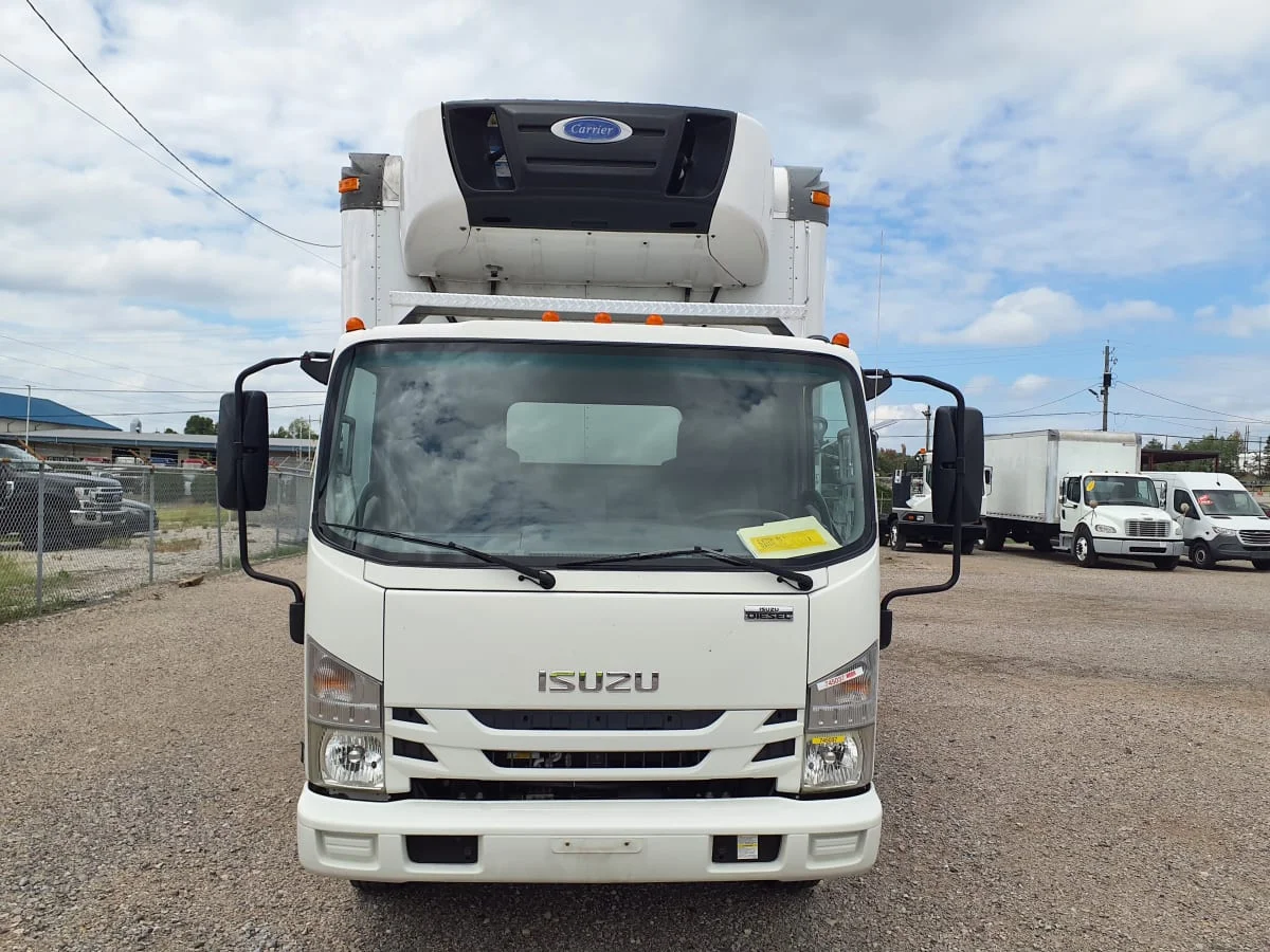 2018 Isuzu NPR - image 2