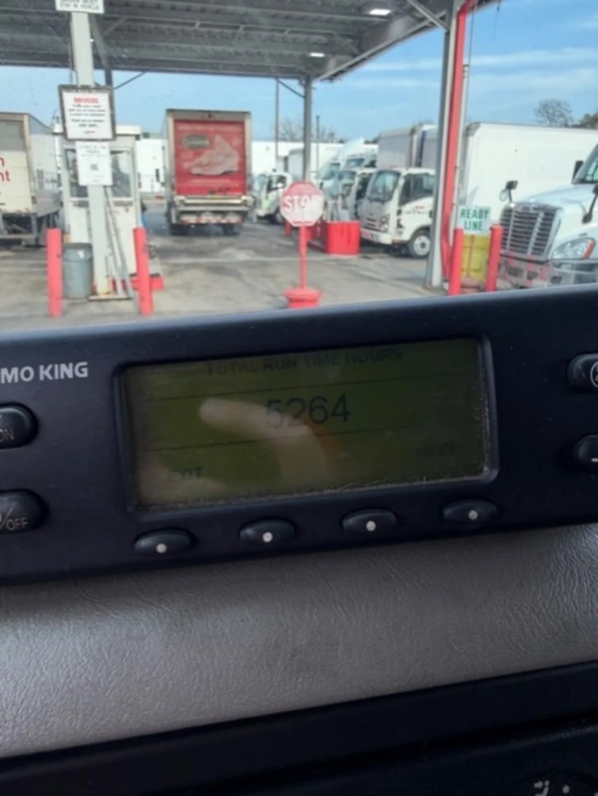 2019 International 4300 in Farmingdale, NY — photo 13