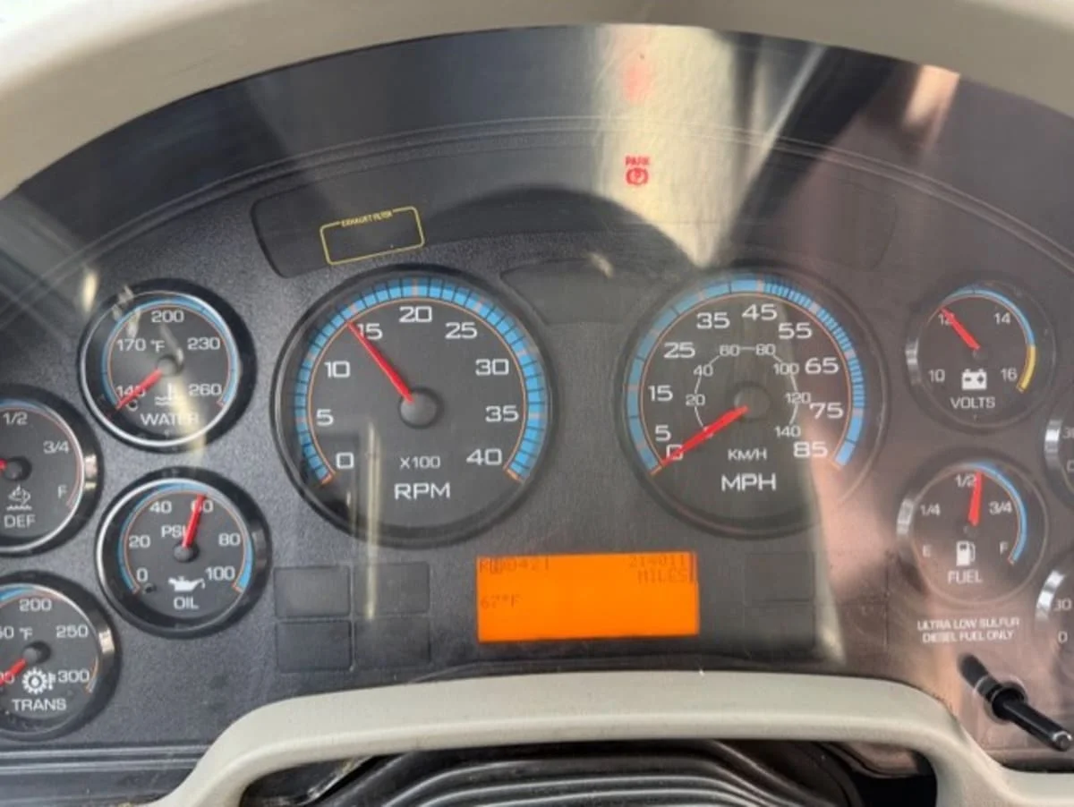 2019 International 4300 - image 14