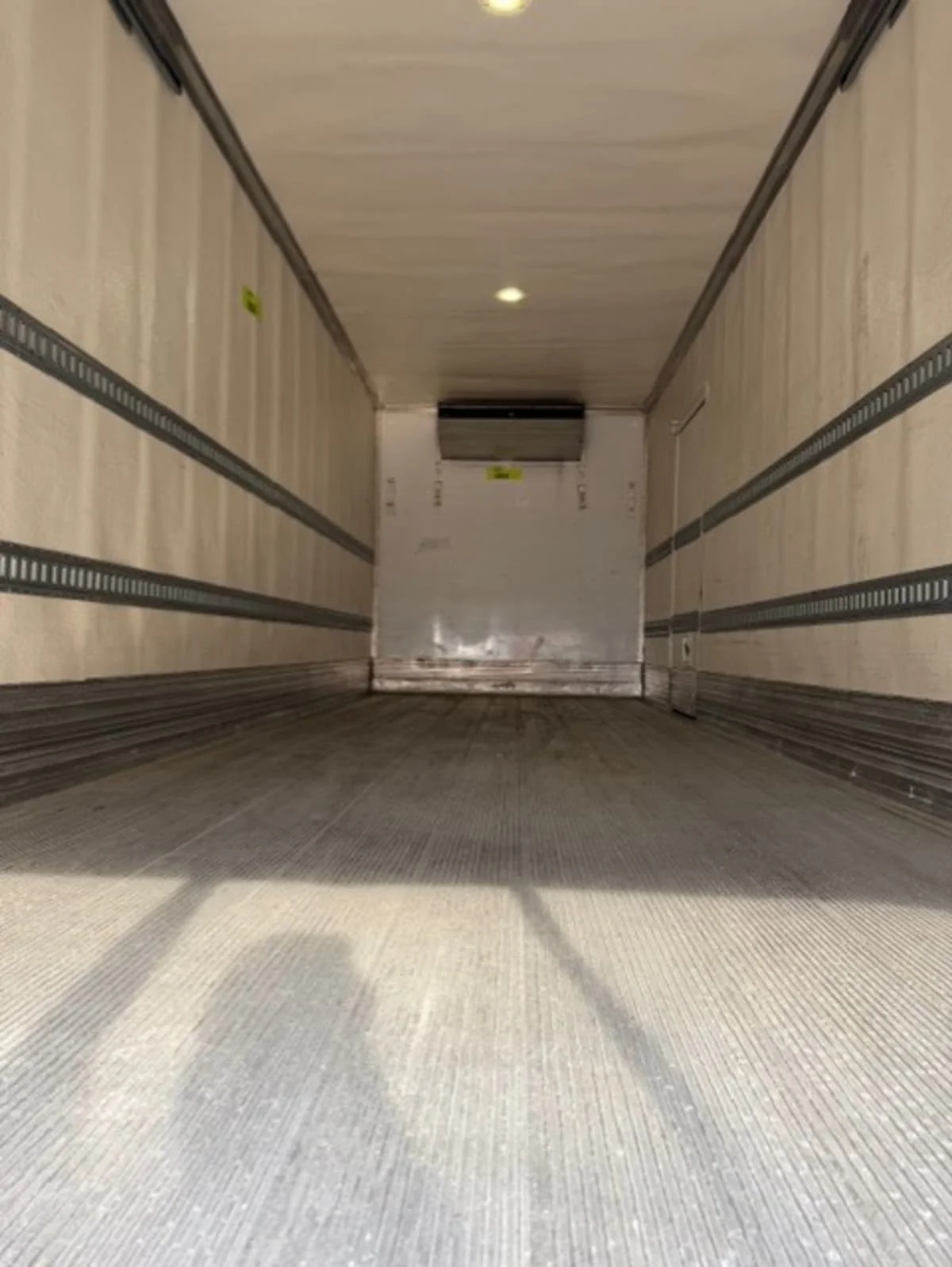 2019 International 4300 - image 9