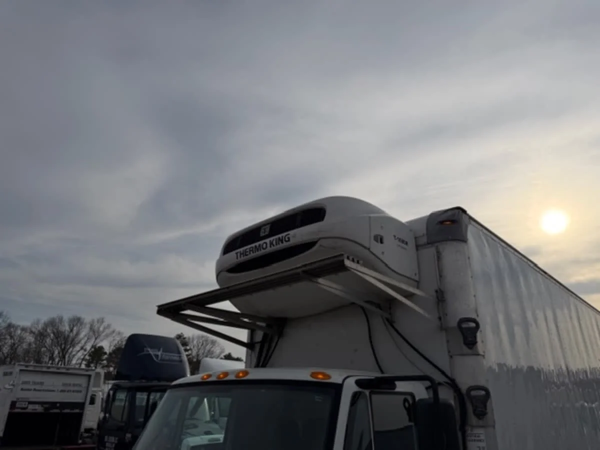 2019 International 4300 in Farmingdale, NY — photo 7