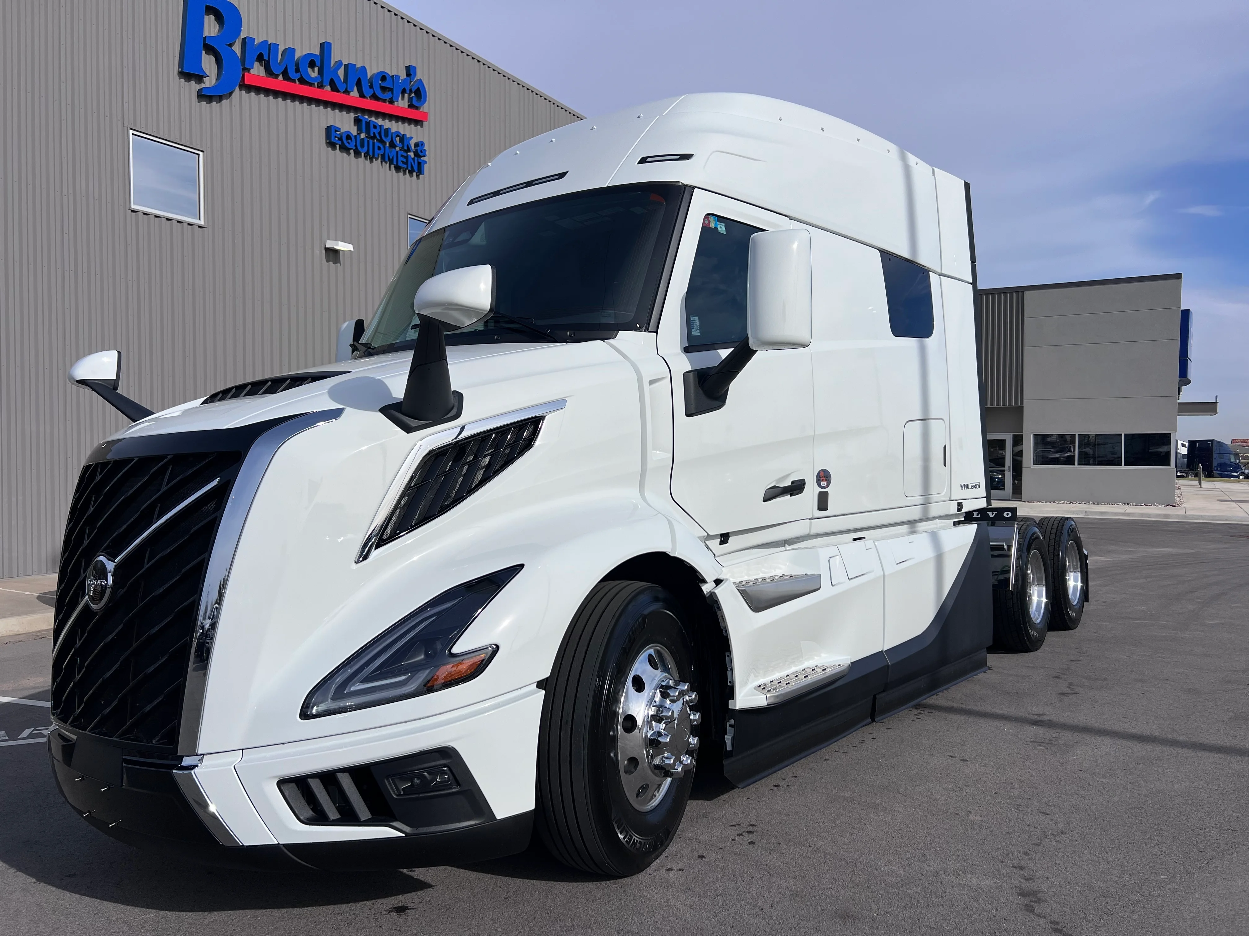 2026 Volvo in Van Buren, AR