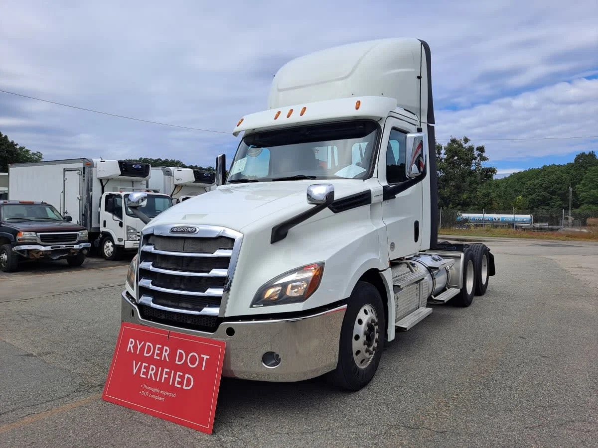 2020 Freightliner Cascadia