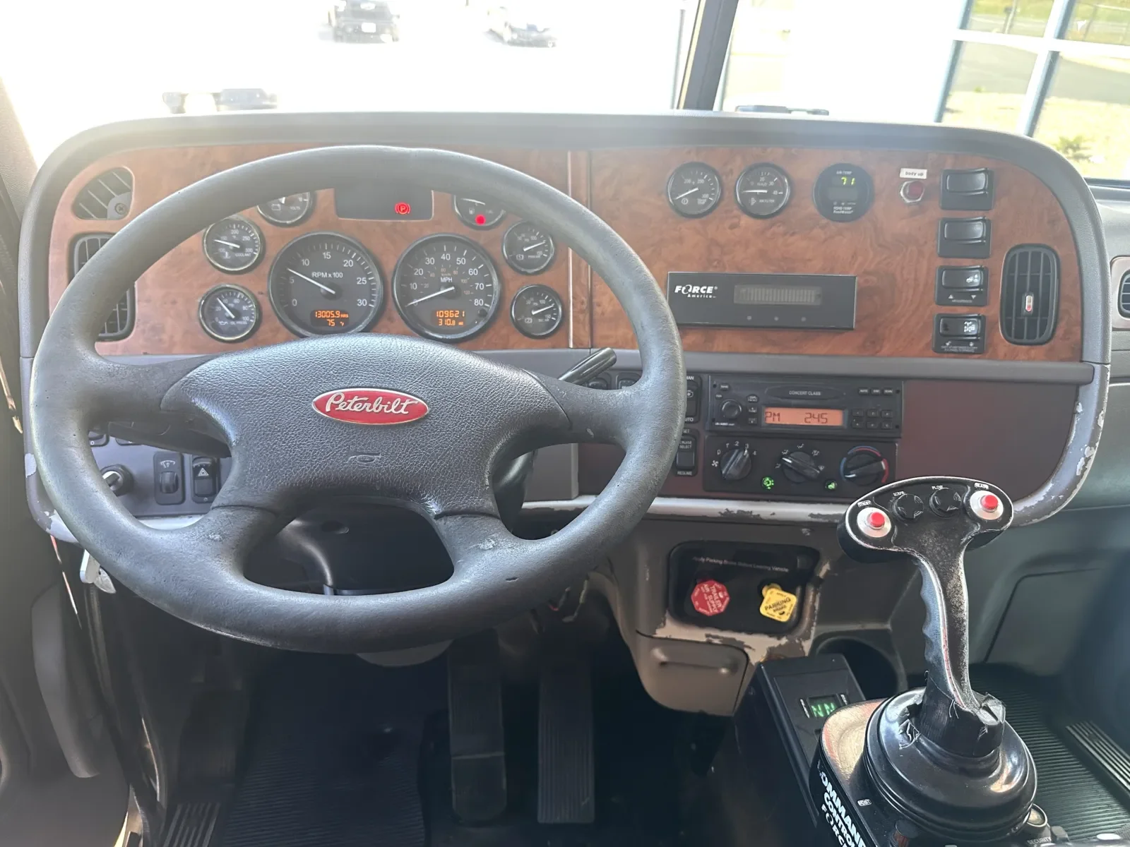 2007 Peterbilt in Greer, SC — photo 17