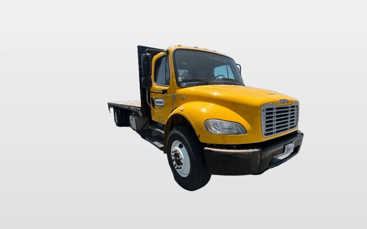 2020 Freightliner M2 106 - image 1