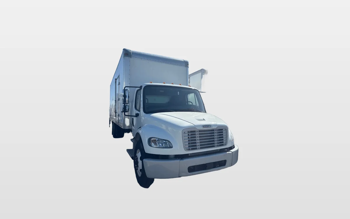 2018 Freightliner M2 106 - image 1