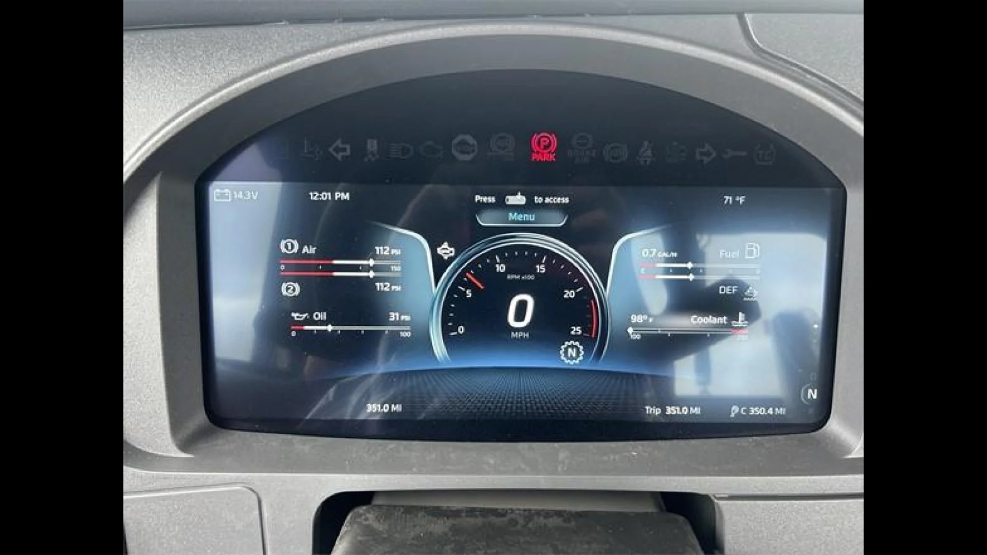 2025 Kenworth T880 - image 11