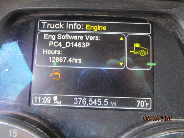 2019 Peterbilt 567 in Clearfield, PA — photo 11