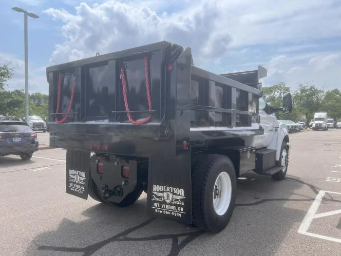 2027 Ford F-750 in Cincinnati, OH — photo 12