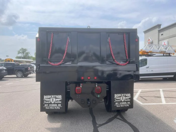 2027 Ford F-750 in Cincinnati, OH — photo 11