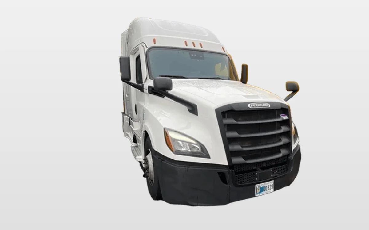 2022 Freightliner Cascadia - image 1