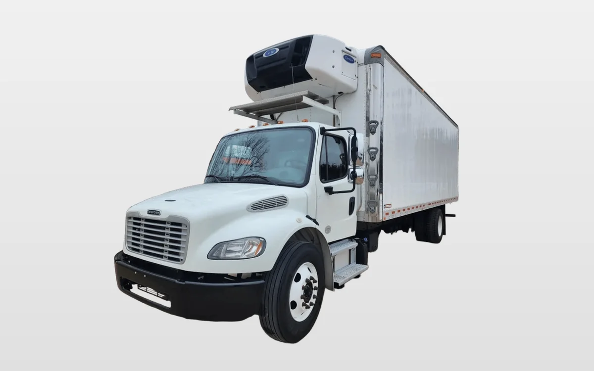 2019 Freightliner M2 106 - image 1