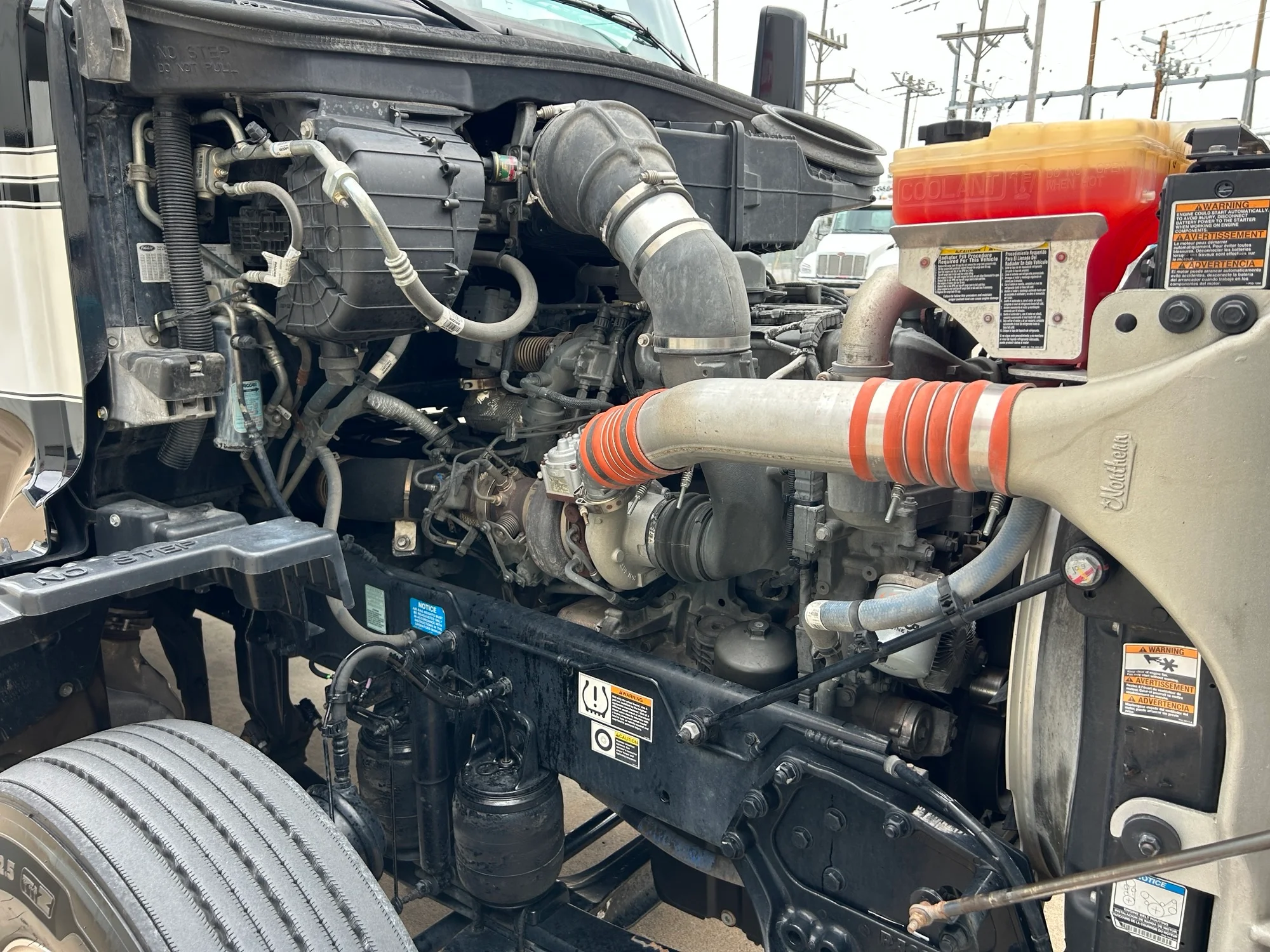 2023 Peterbilt 567 in Joplin, MO — photo 16