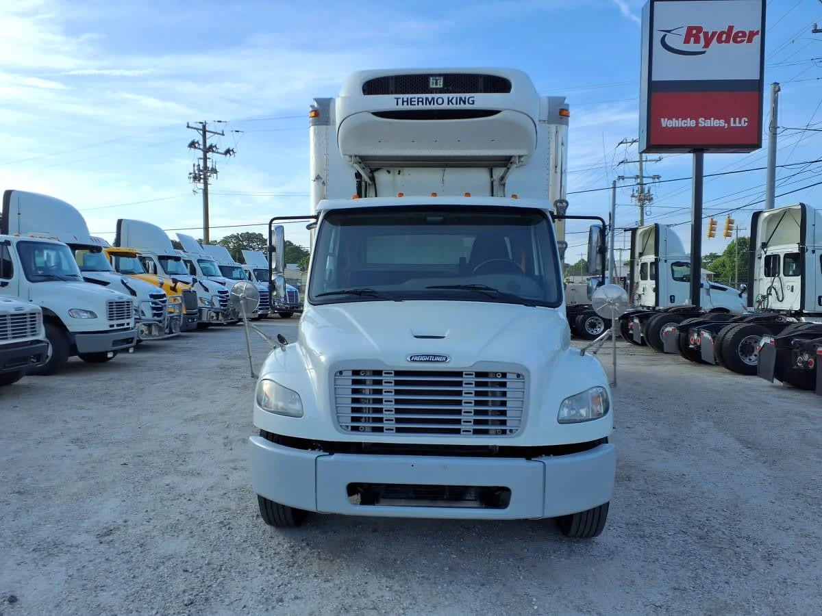 2019 Freightliner M2 106 in Greenville, SC — photo 2
