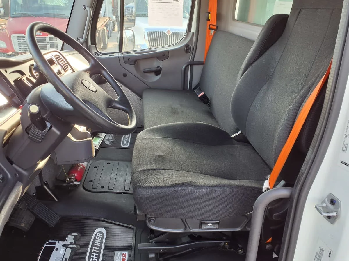 2019 Freightliner M2 106 in Greenville, SC — photo 8