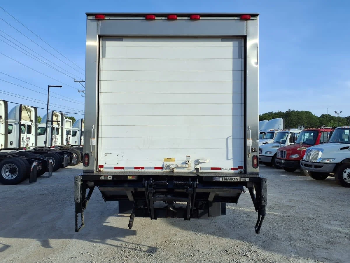 2019 Freightliner M2 106 in Greenville, SC — photo 5