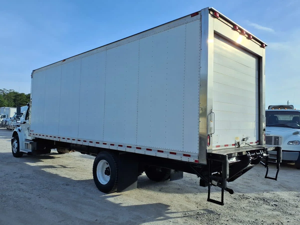2019 Freightliner M2 106 in Greenville, SC — photo 6
