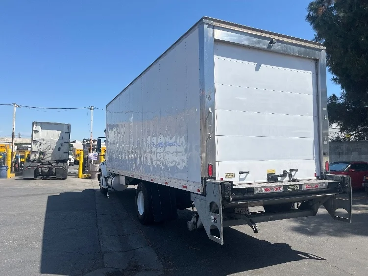 2019 Freightliner M2 112 - image 6
