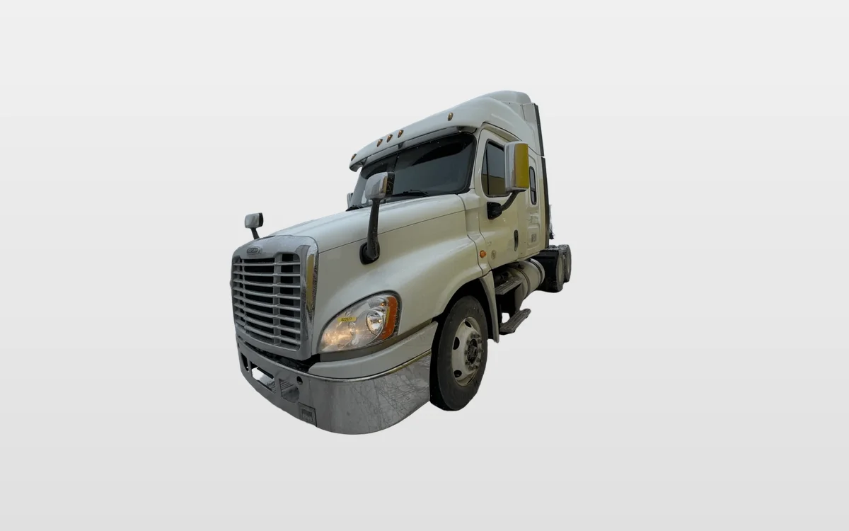 2019 Freightliner - image 1
