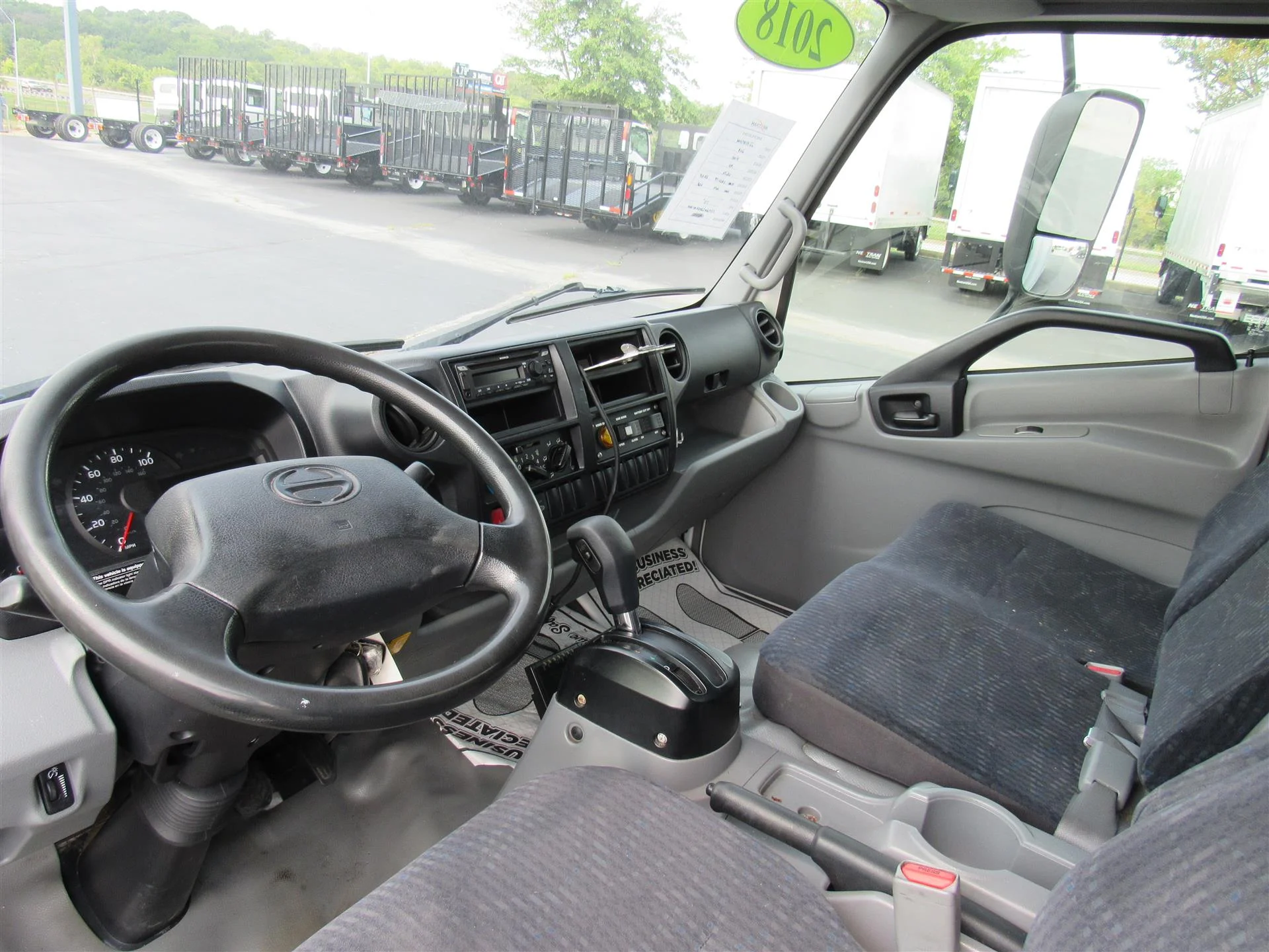 2018 Hino 195 in Kansas City, MO — photo 17