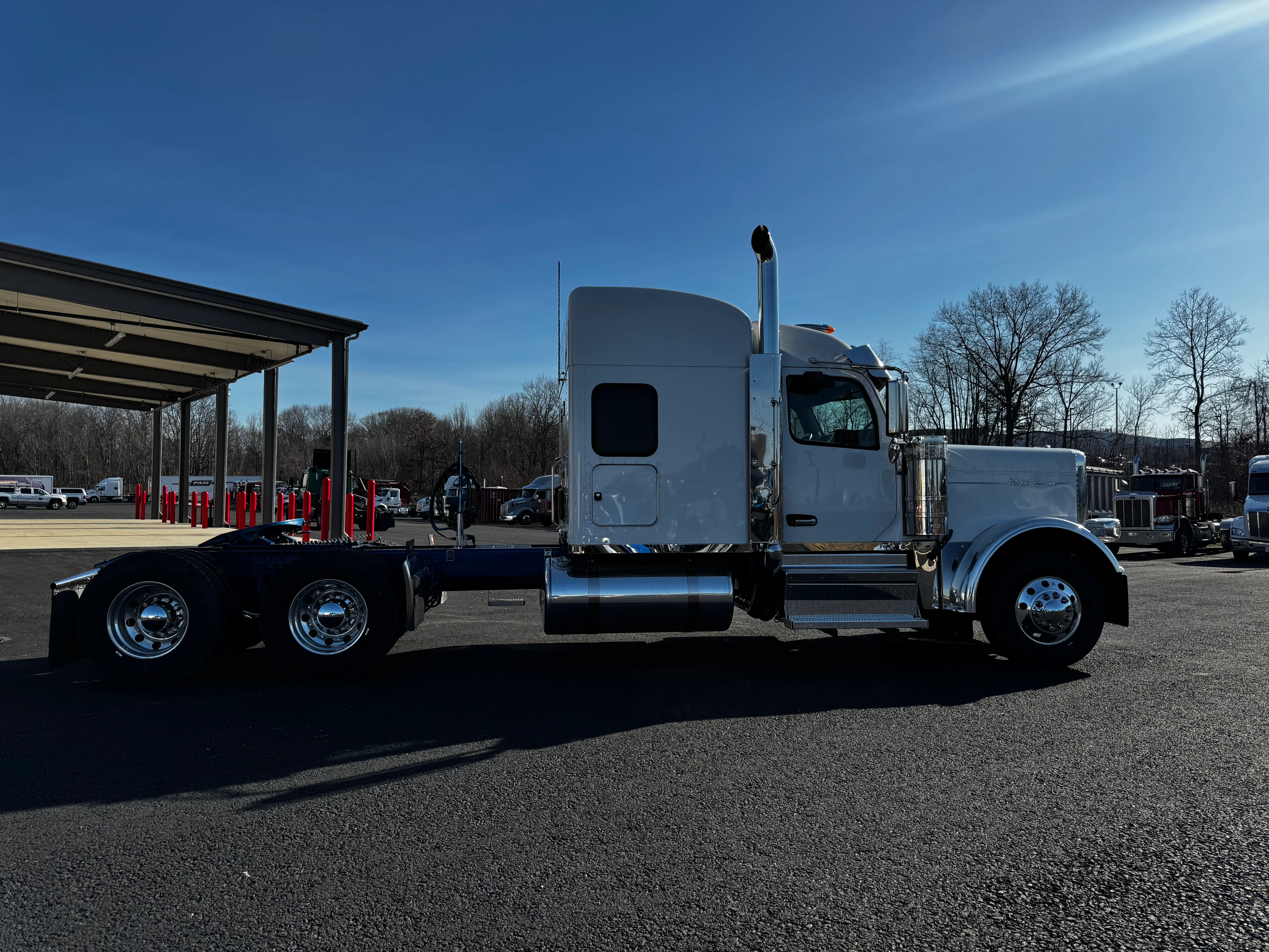 2025 Peterbilt 589 - image 6