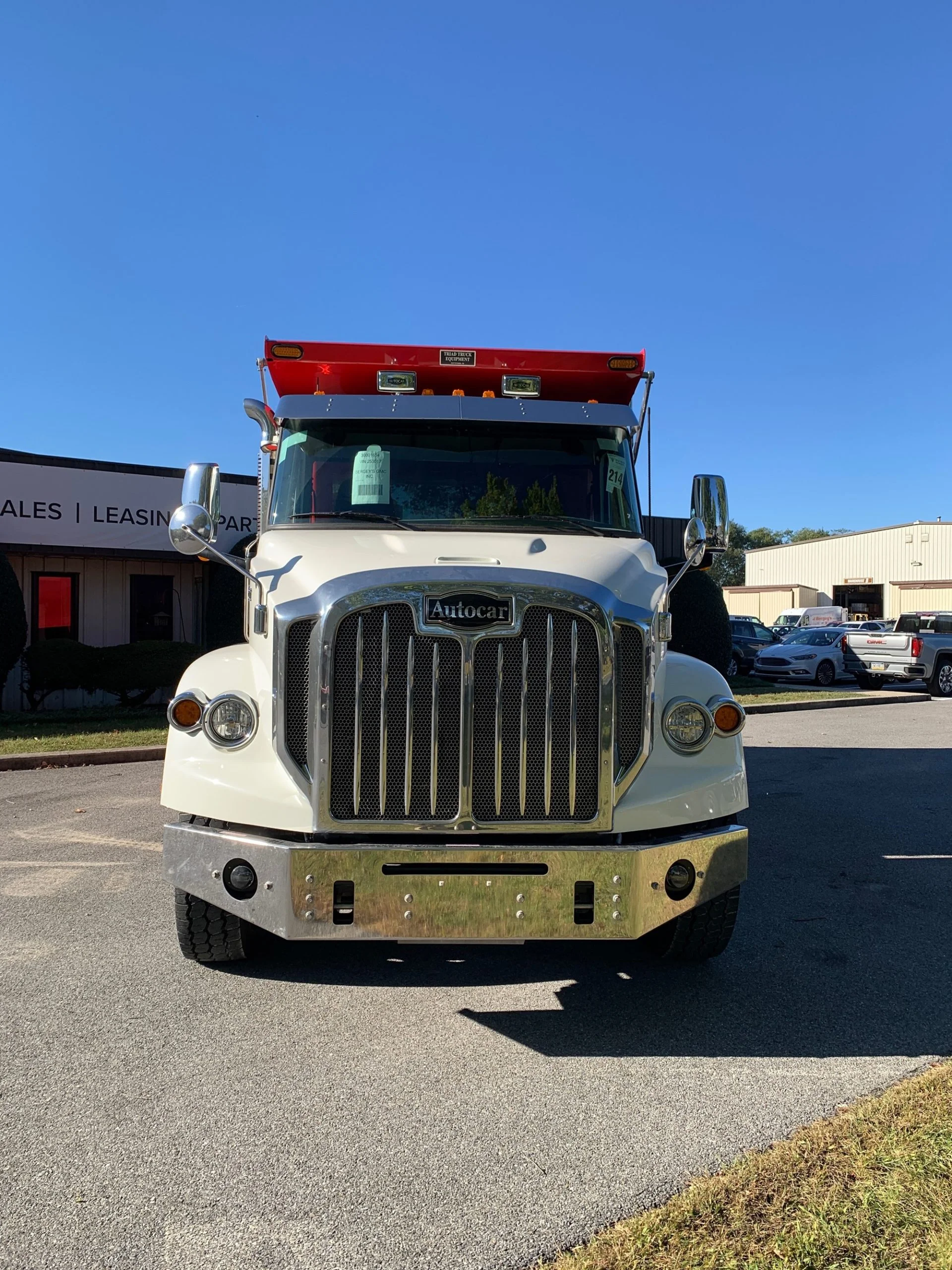 2026 Autocar DC-64 - image 2