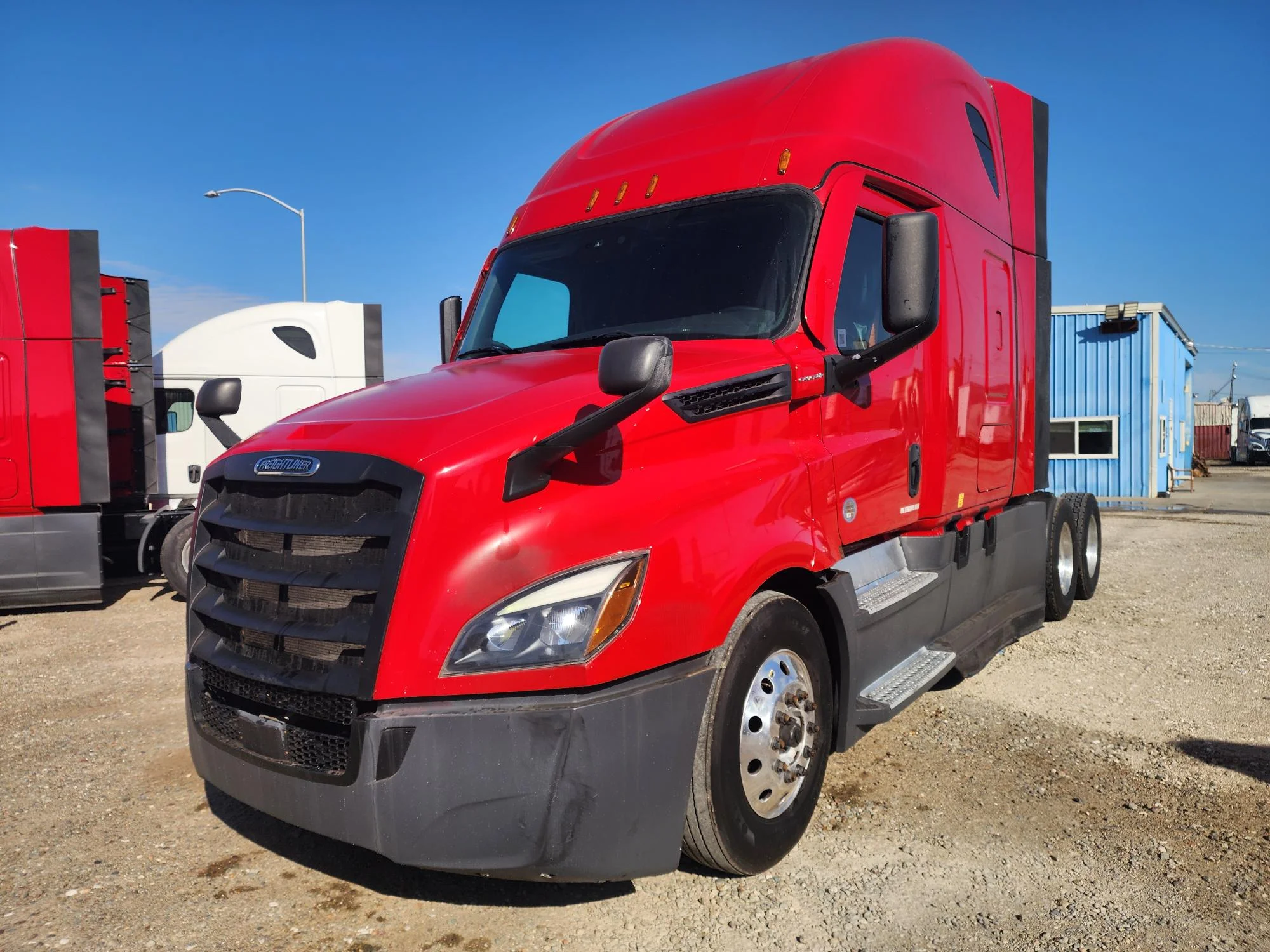 2021 FREIGHTLINER CASCADIA 126SLP