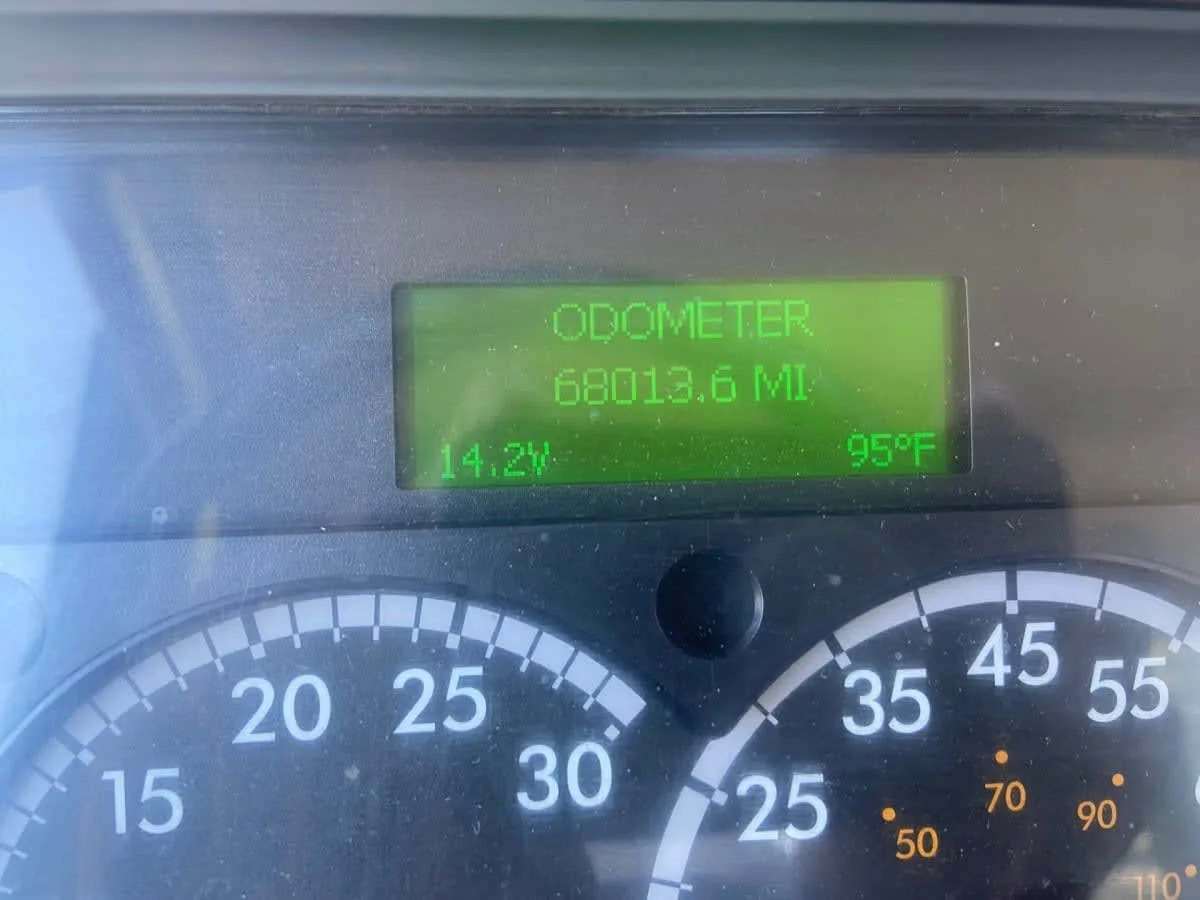 2019 Freightliner M2 106 in West Sacramento, CA — photo 10