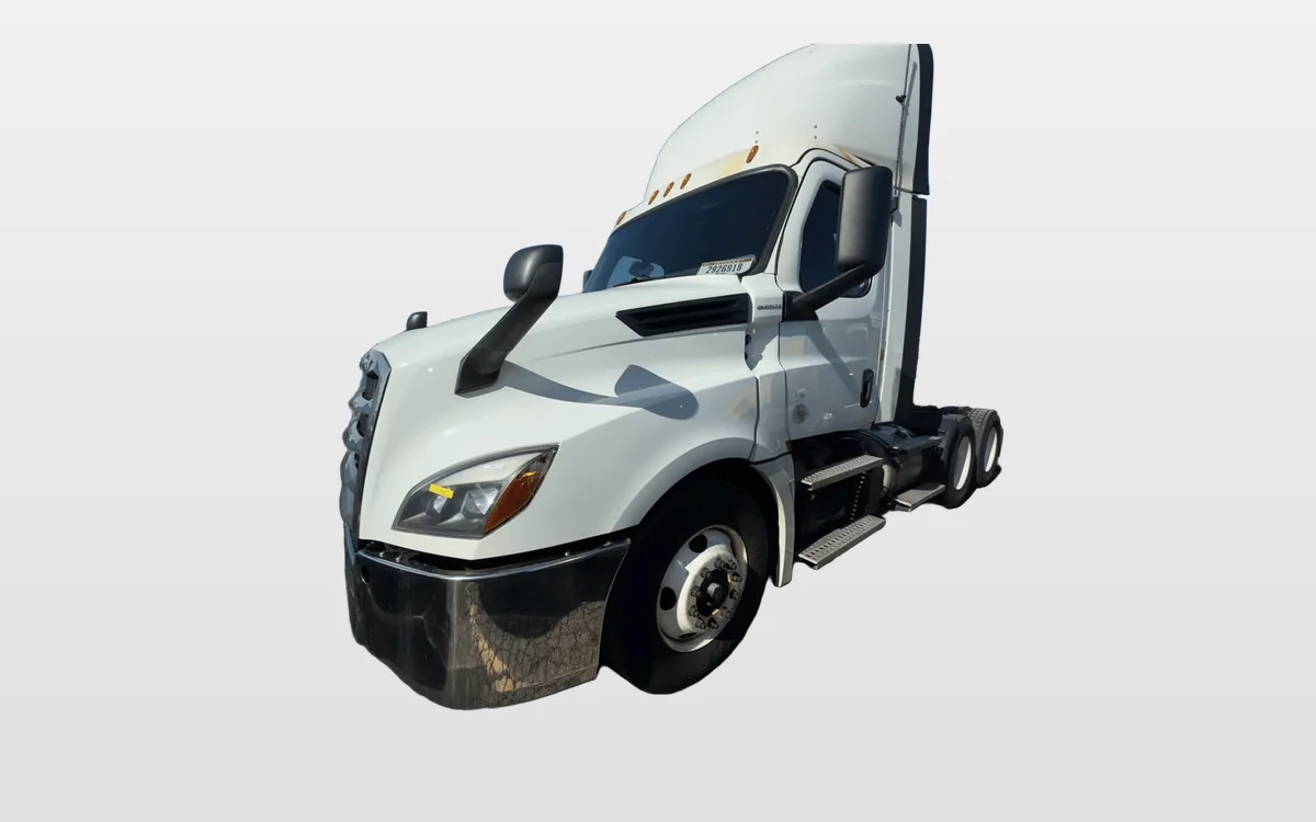 2020 Freightliner - image 1