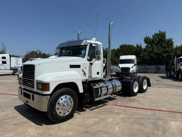 2019 Mack Pinnacle in Amarillo, TX
