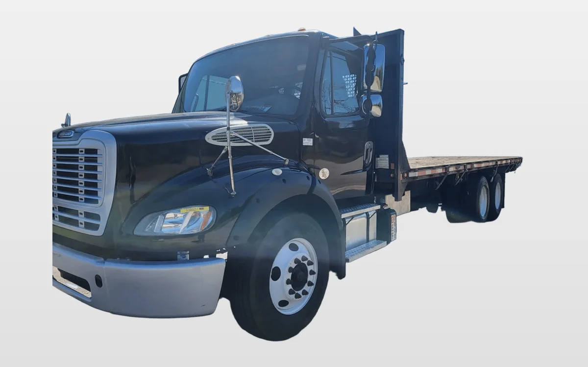 2014 Freightliner M2 112 - image 1