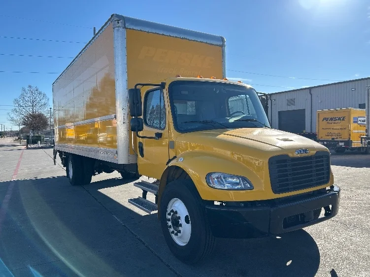 2022 Freightliner M2 106 in Garland, TX