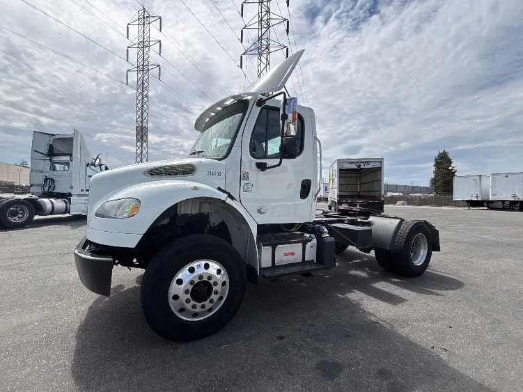 2019 Freightliner eM2 in West Sacramento, CA — photo 4