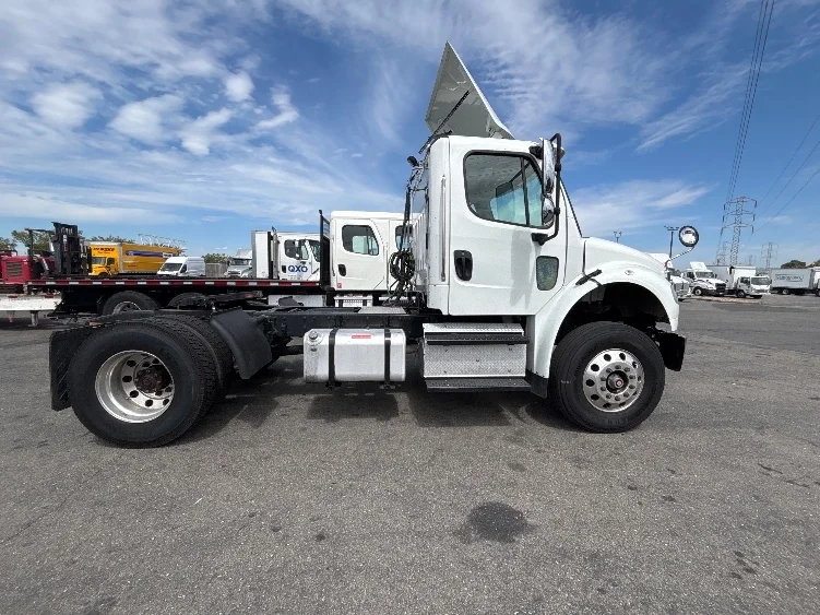 2019 Freightliner eM2 in West Sacramento, CA — photo 8