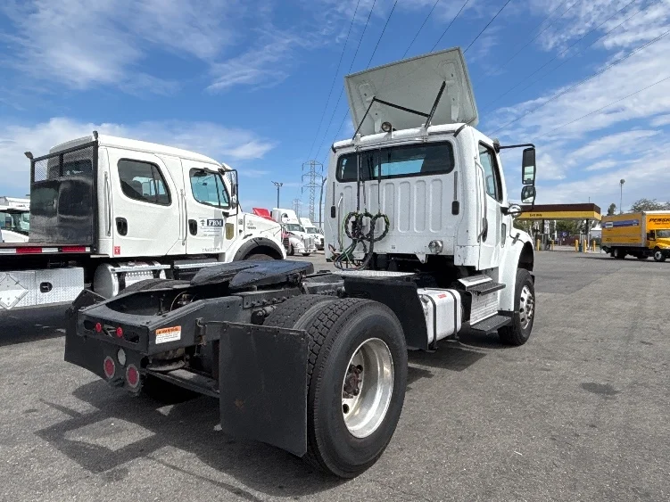 2019 Freightliner eM2 in West Sacramento, CA — photo 7