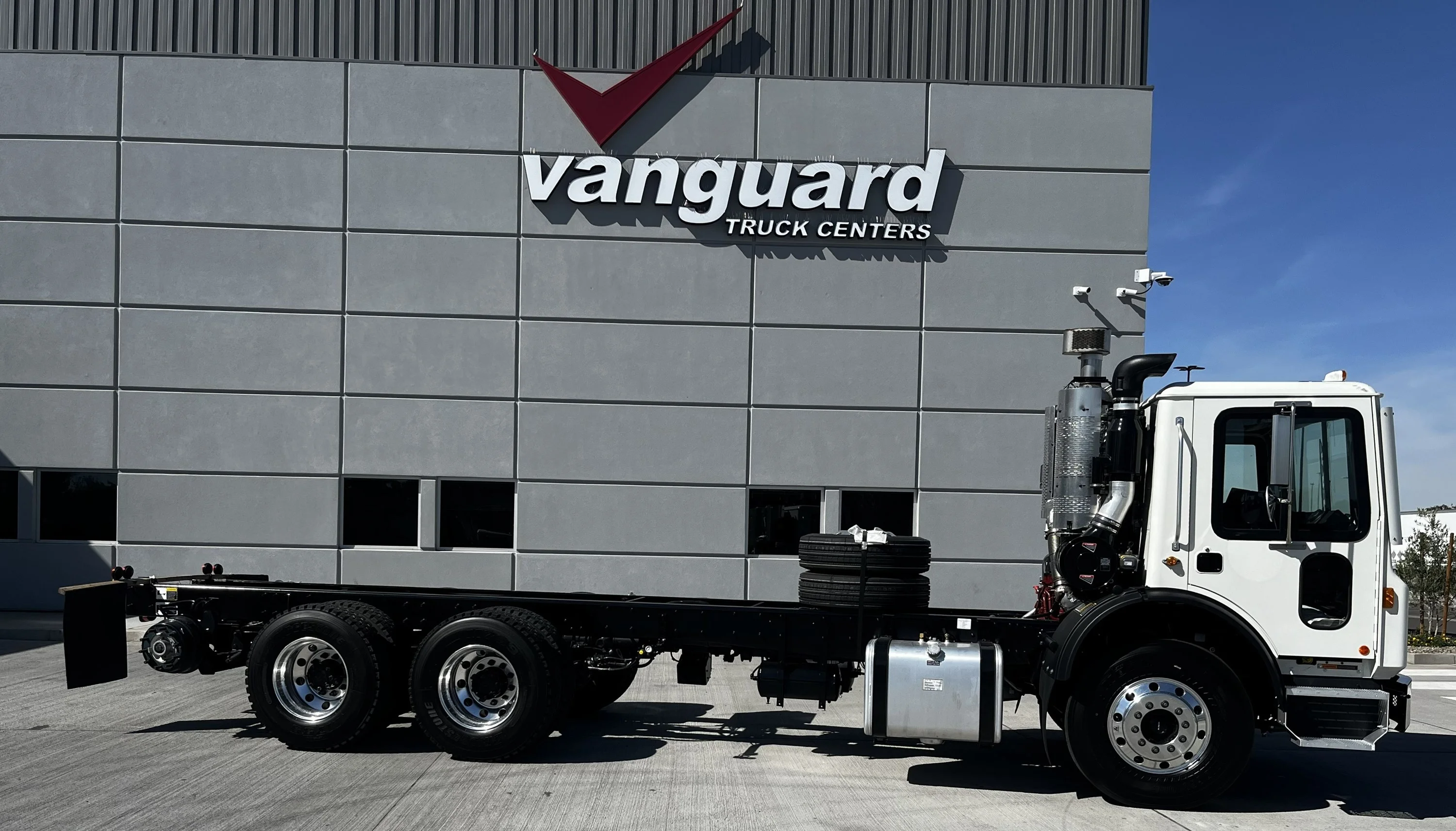 2026 Mack in PHOENIX, AZ — photo 2