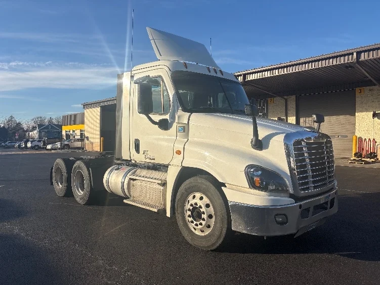 2019 Freightliner Cascadia in Cranbury, NJ