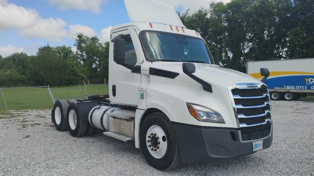 2022 Freightliner Cascadia