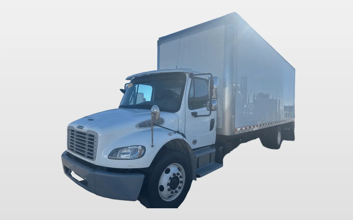 2016 Freightliner M2 106 - image 1