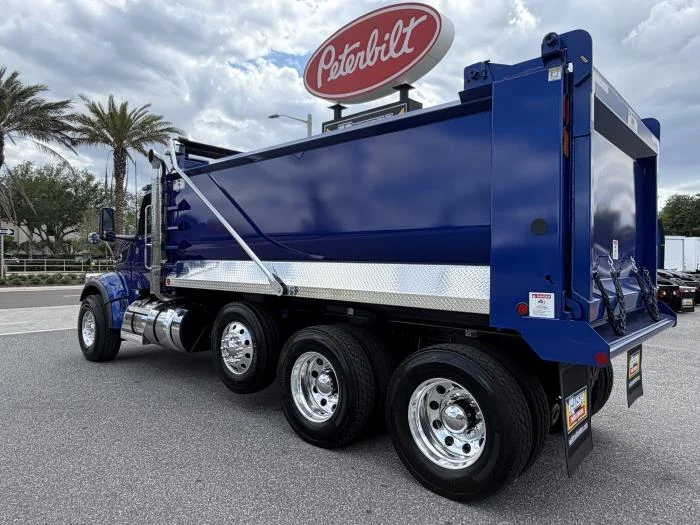 2027 Peterbilt 567 in Orlando, FL — photo 4