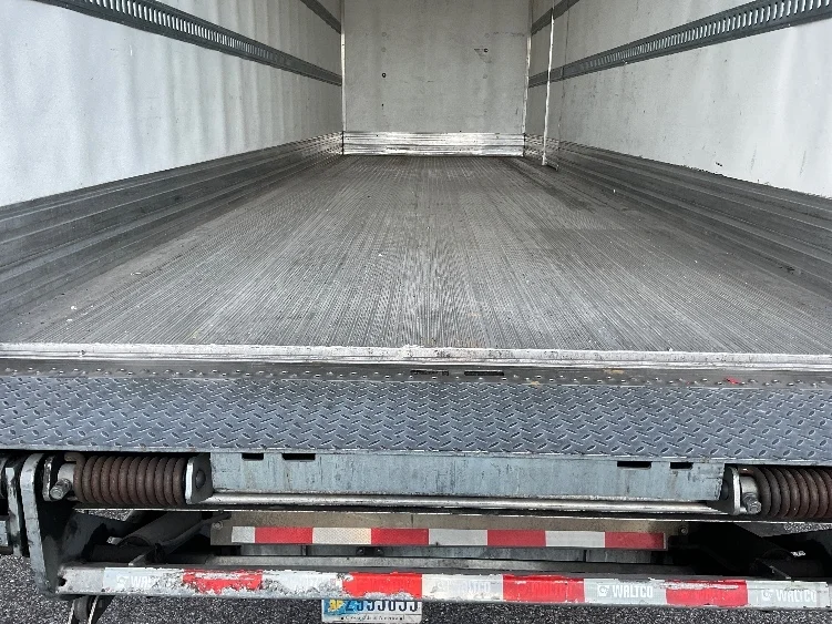 2021 International MV - image 10