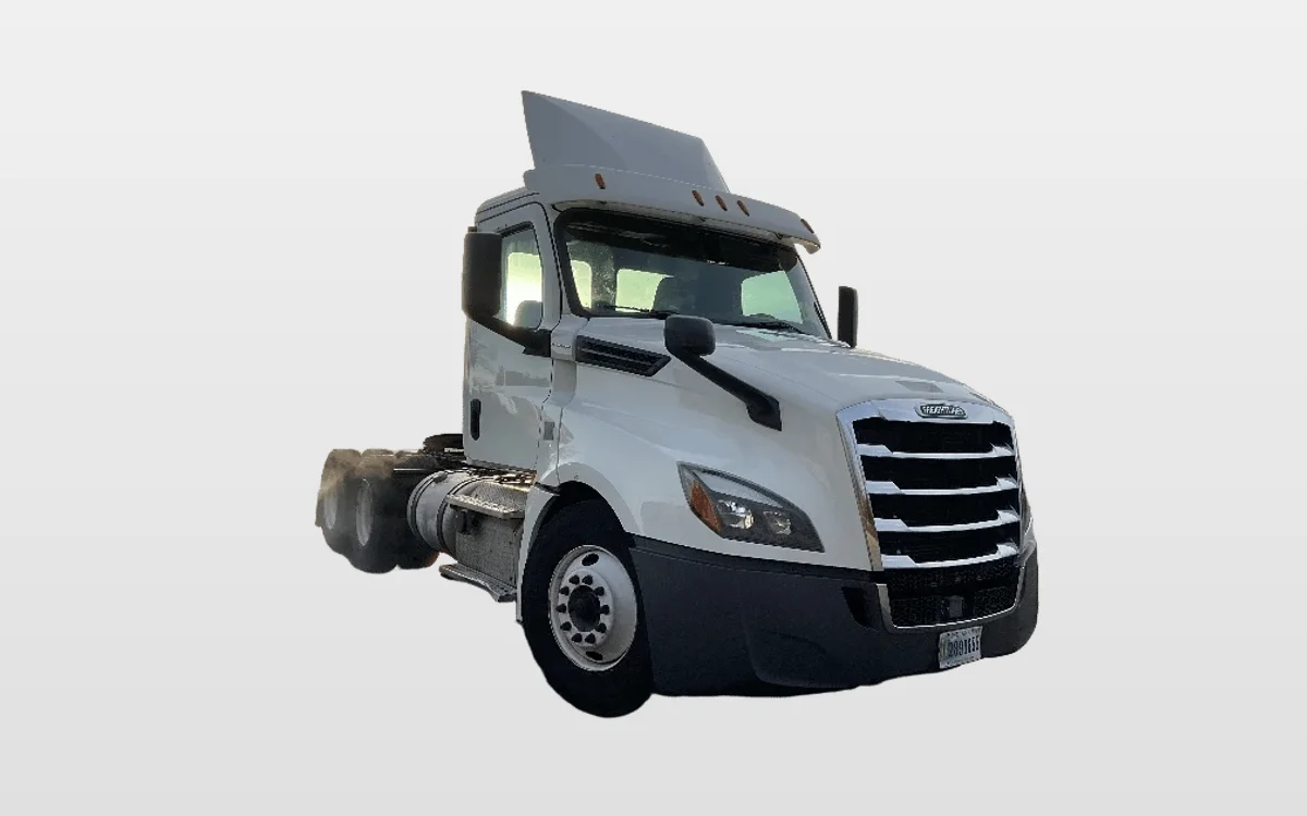 2019 Freightliner - image 1