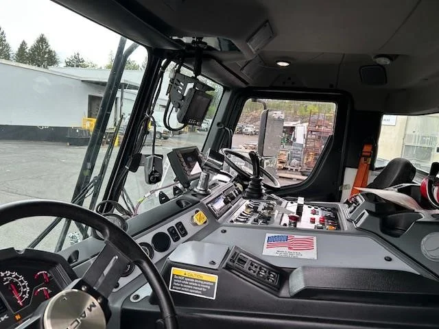 2024 Mack LR in Worcester, MA — photo 4
