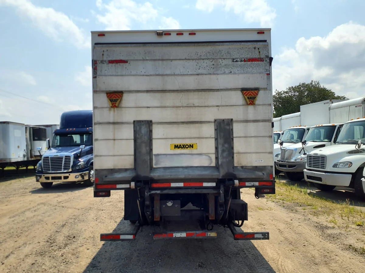 2019 Freightliner M2 106 in Springfield, MA — photo 5