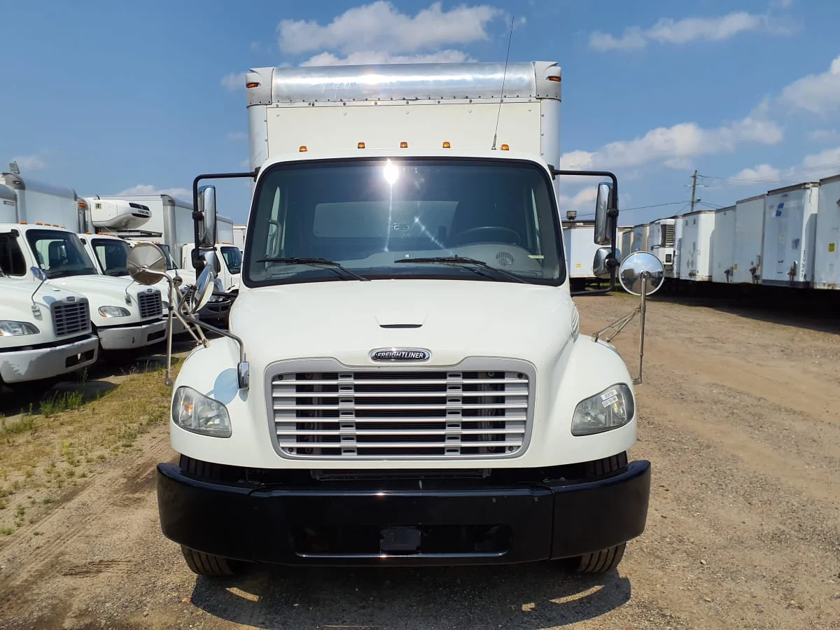 2019 Freightliner M2 106 in Springfield, MA — photo 2