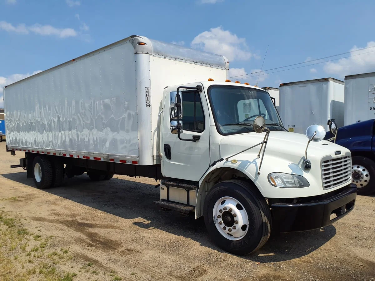 2019 Freightliner M2 106 in Springfield, MA — photo 3