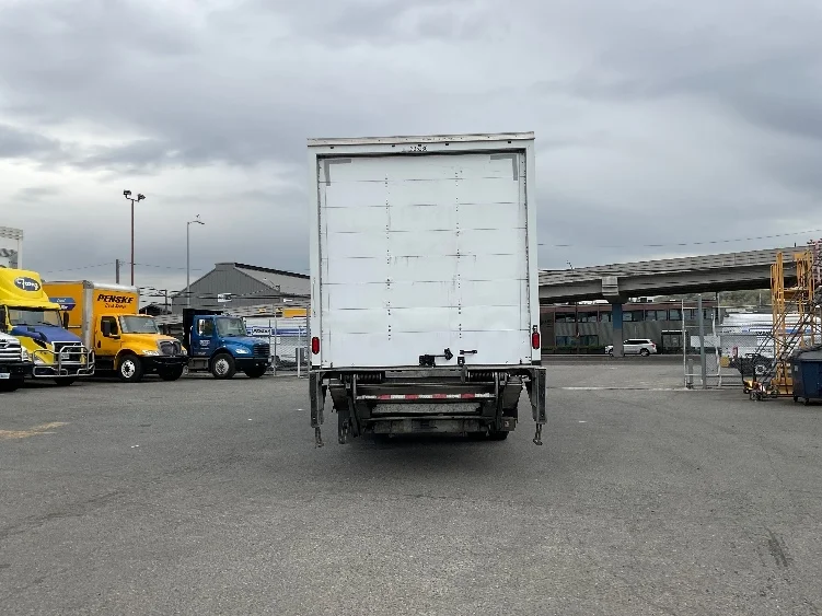 2020 International MV - image 7