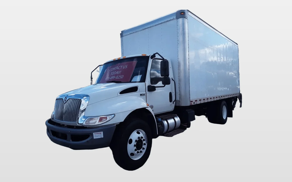 2020 International - image 1