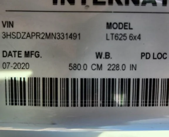 2021 International LT - image 1