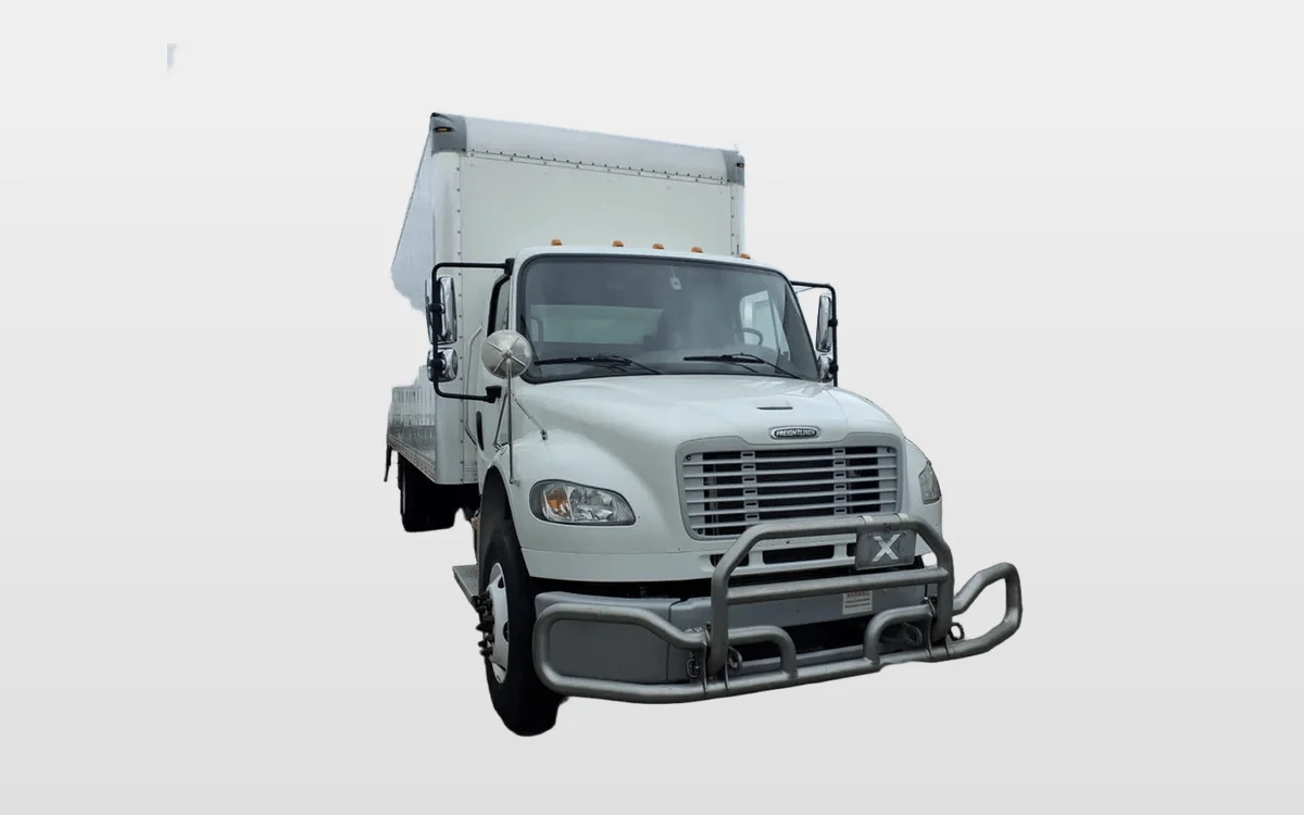 2021 Freightliner M2 106 - image 1